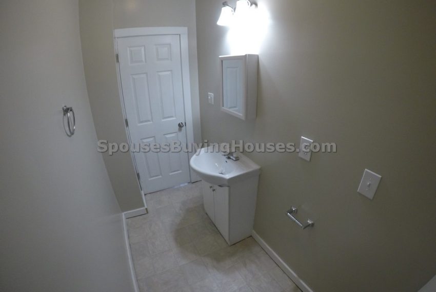 selling your house Indianapolis half bath
