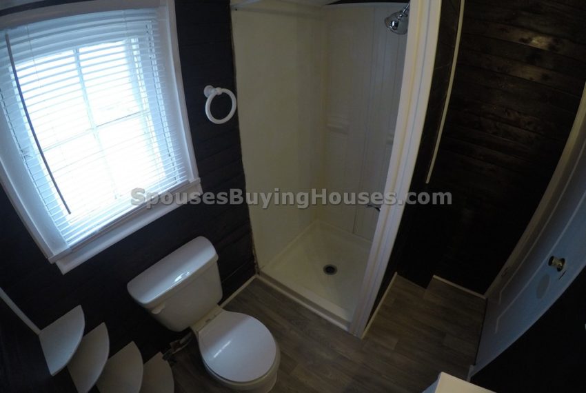 Sell my house Indianapolis full bath