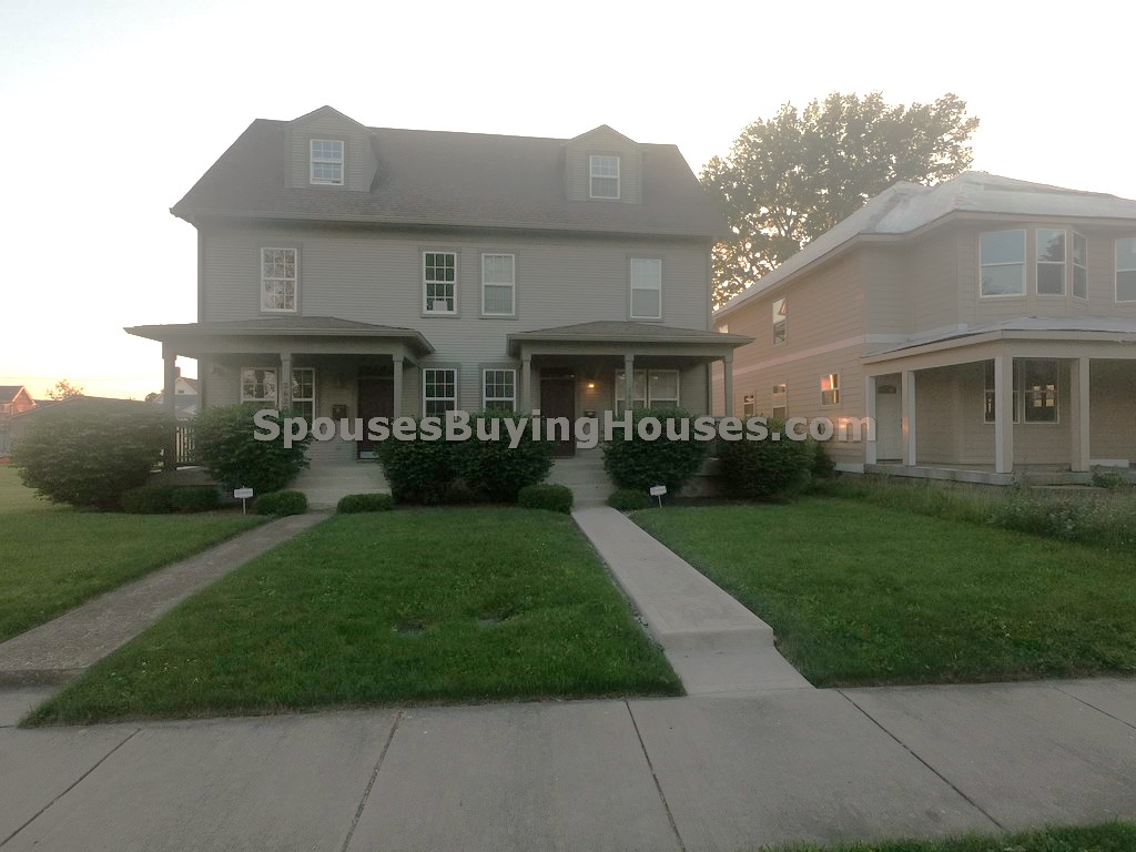 Rent this Indianapolis Duplex 2622 Carrollton